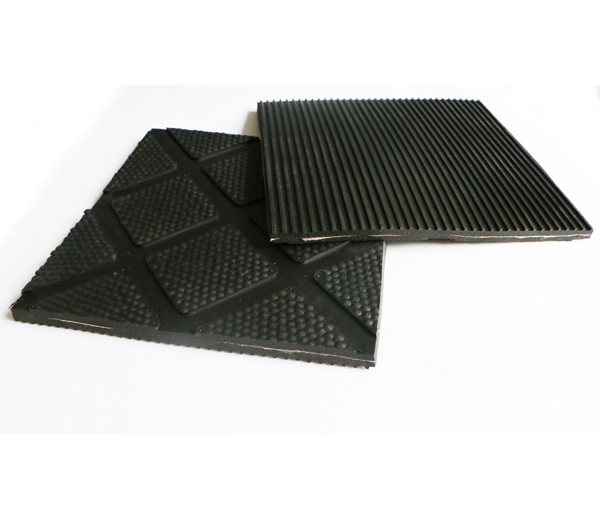 Square Hammer Rubber Mat
